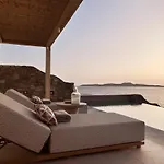 Amazon Mykonos & Ξενοδοχείο 5*