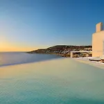 Amazon Mykonos & Ξενοδοχείο