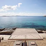 Amazon Mykonos & Hotel 5*