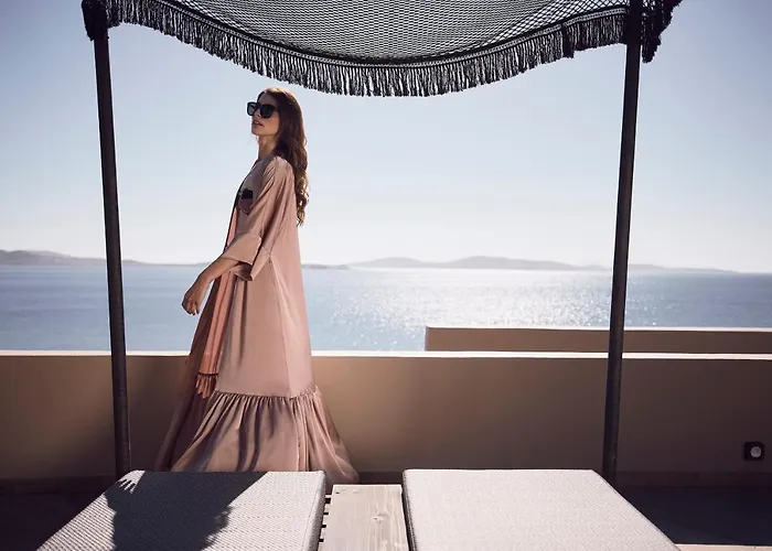 Amazon Mykonos & Hotel