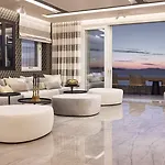 Amazon Mykonos & Hotel Agios Ioannis Diakoftis