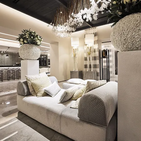 Amazon Mykonos & Hotell 5*