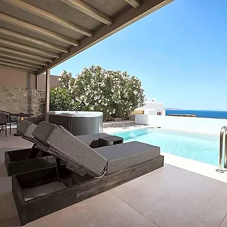 Amazon Mykonos & 5*