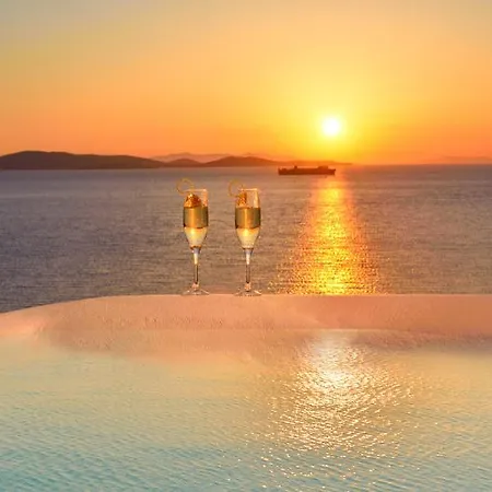 Hotel Amazon Mykonos & Agios Ioannis Diakoftis