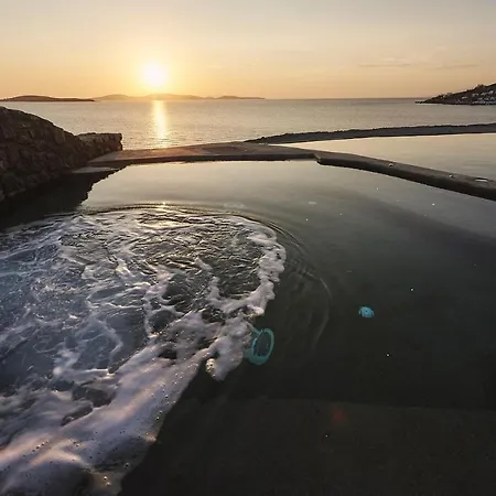 Amazon Mykonos & 호텔 Agios Ioannis Diakoftis